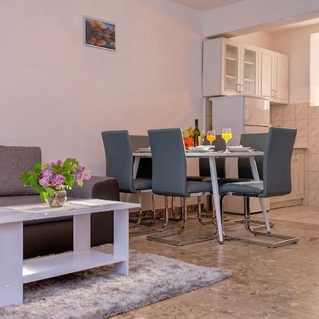 Apartment Mediteran 斯塔里格勒 外观 照片