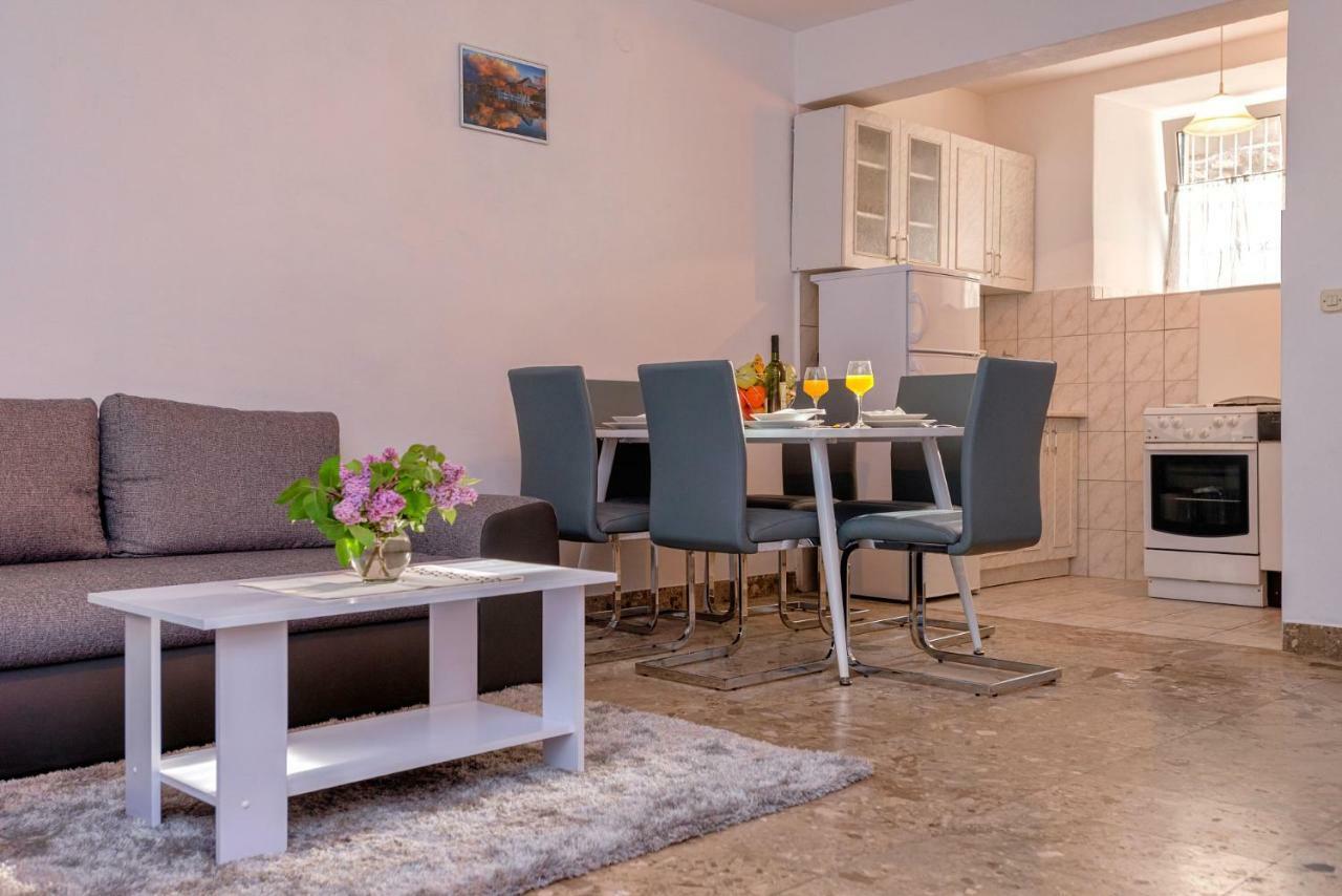 Apartment Mediteran 斯塔里格勒 外观 照片