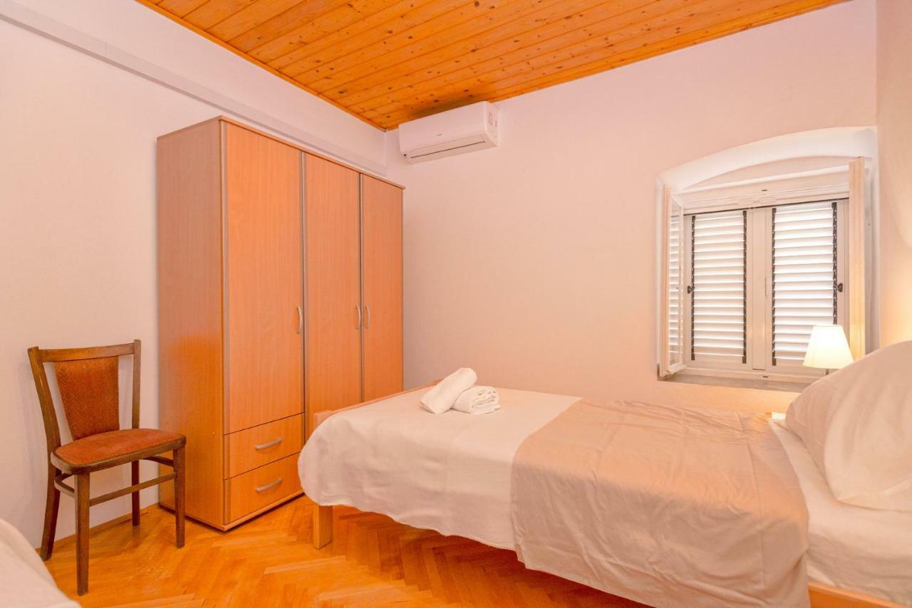 Apartment Mediteran 斯塔里格勒 外观 照片