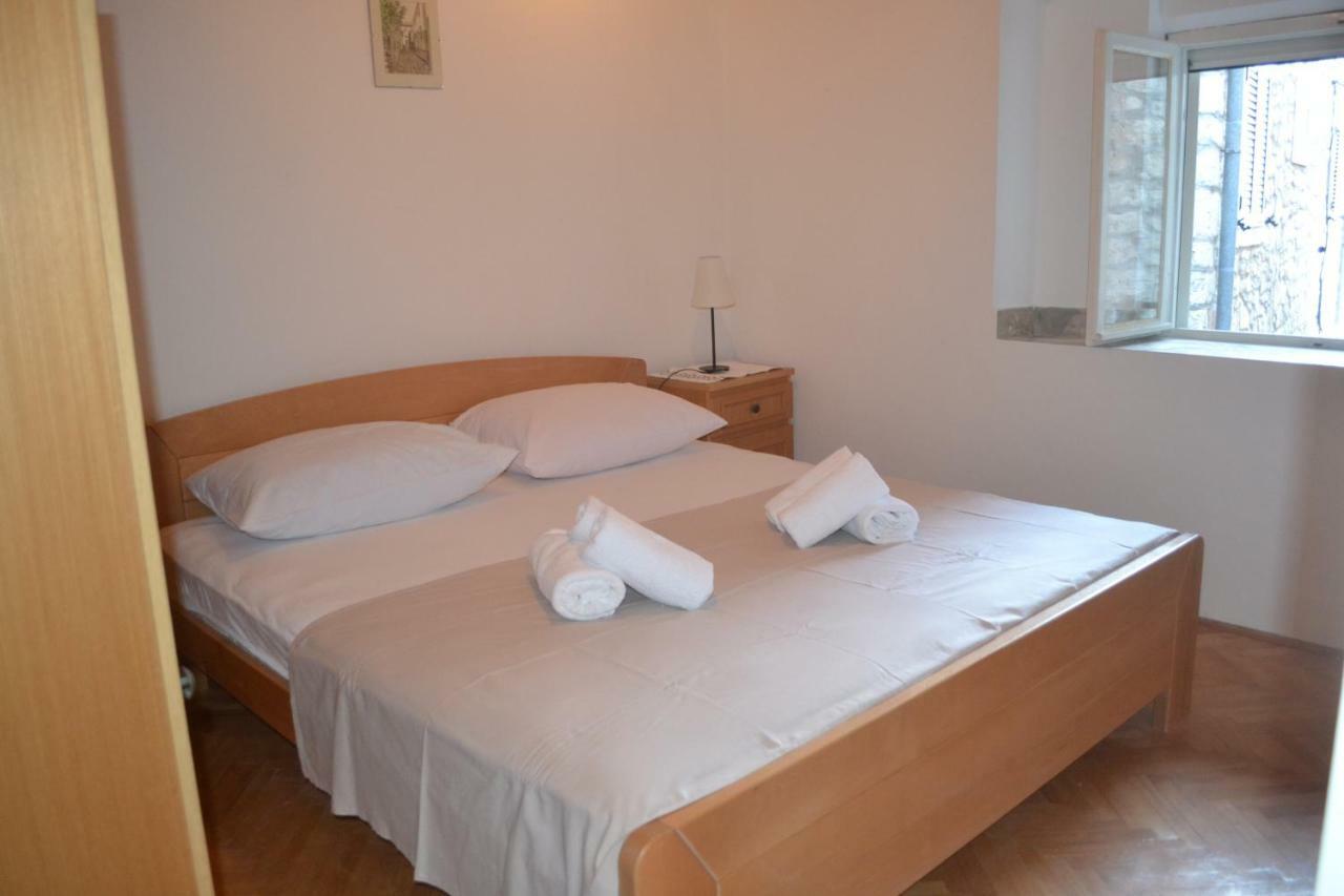 Apartment Mediteran 斯塔里格勒 外观 照片