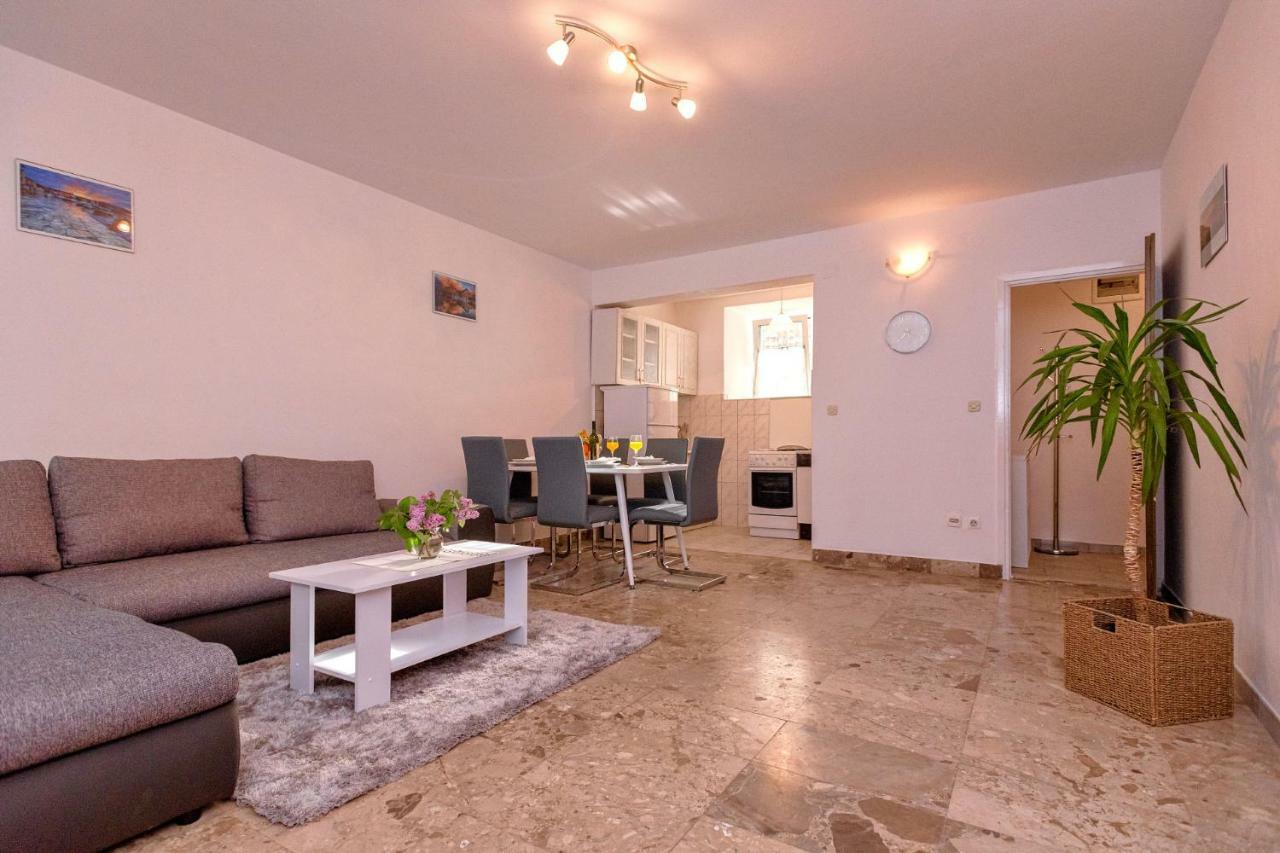 Apartment Mediteran 斯塔里格勒 外观 照片